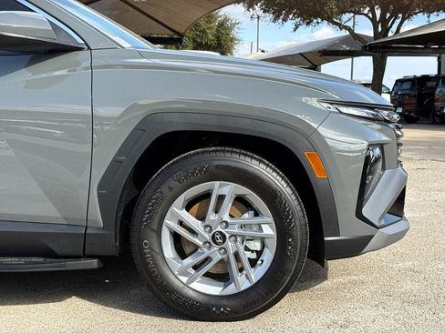 New 2026 Hyundai Tucson SE image 5