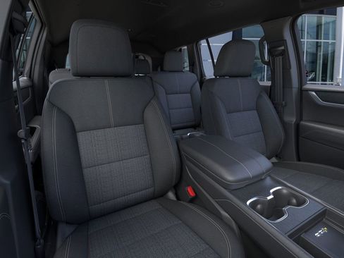 New 2026 GMC Acadia Elevation image 16