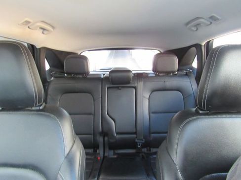 Used 2022 Ford Escape SEL image 30