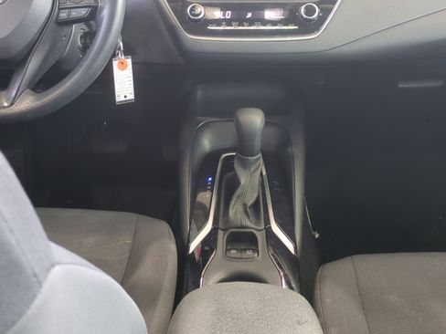 Used 2021 Toyota Corolla LE image 20