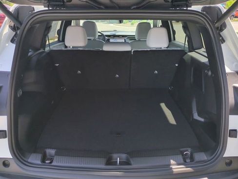 New 2026 Jeep Cherokee Limited AWD/4WD image 13