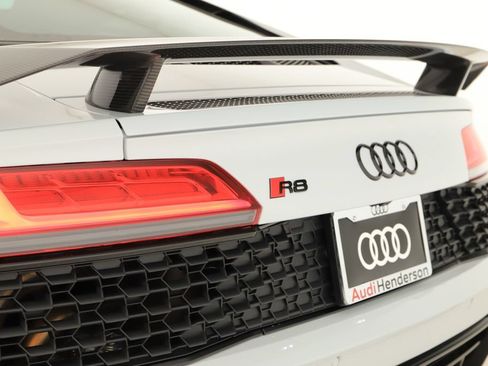 Used 2020 Audi R8 V10 performance AWD/4WD image 36