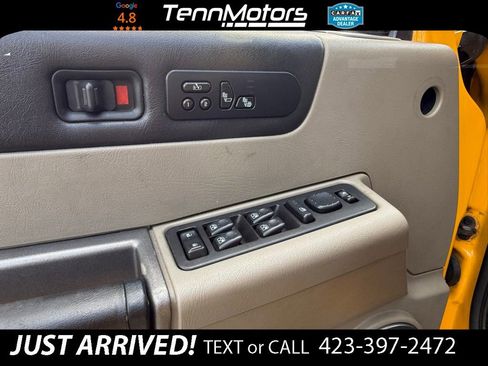 Used 2004 HUMMER H2 w/ Preferred Equipment Group AWD/4WD image 19