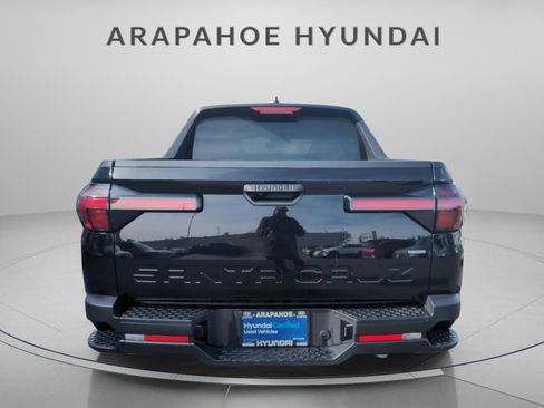 Used 2025 Hyundai Santa Cruz SEL AWD/4WD image 4