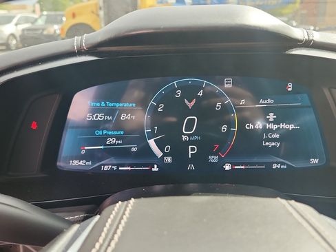 Used 2023 Chevrolet Corvette Stingray Premium Cpe w/ Z51 Performance Package RWD image 26