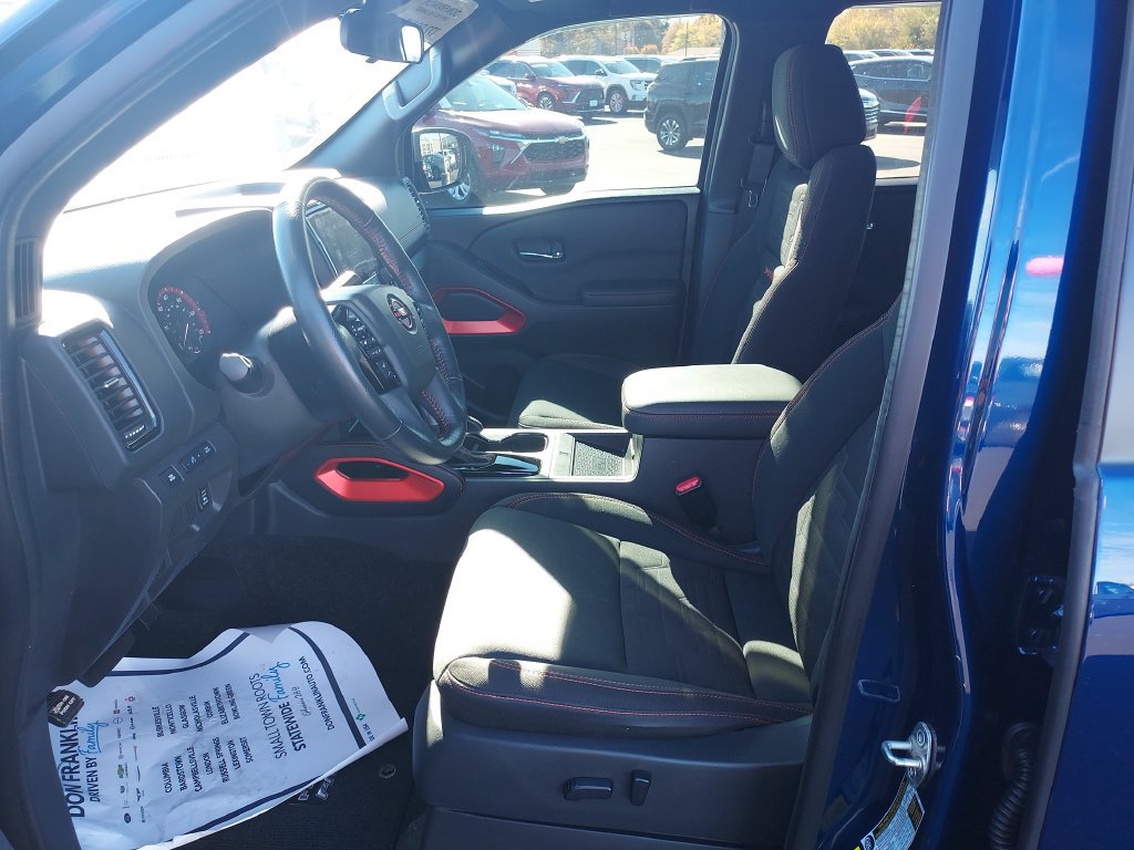 Used 2022 Nissan Frontier PRO-4X AWD/4WD image 13