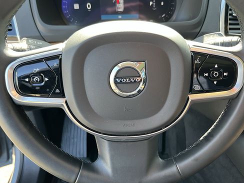 Used 2023 Volvo XC90 B6 Plus w/ Protection Package Premier AWD/4WD image 18