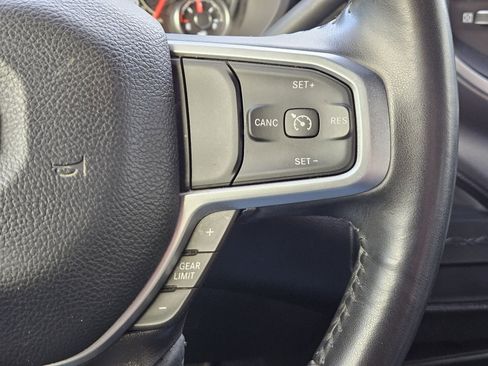 Used 2024 RAM 3500 Big Horn image 28