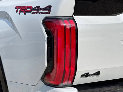New 2026 Toyota Tundra Platinum AWD/4WD image 31