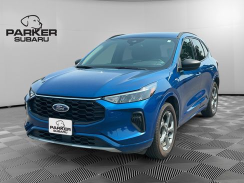 Used 2023 Ford Escape ST-Line w/ Tech Pack #1 AWD/4WD image 1