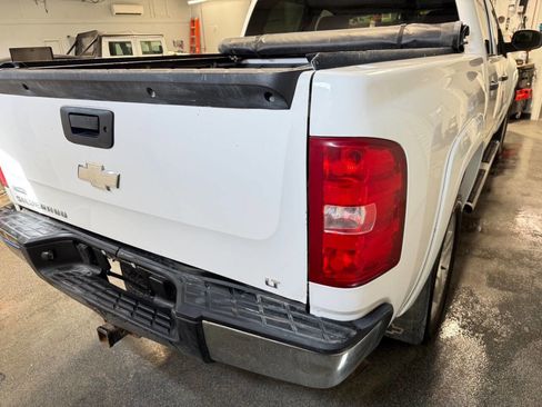 Used 2008 Chevrolet Silverado 1500 LT w/ All Star Edition AWD/4WD image 5