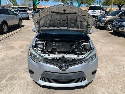 Used 2015 Toyota Corolla LE FWD image 21