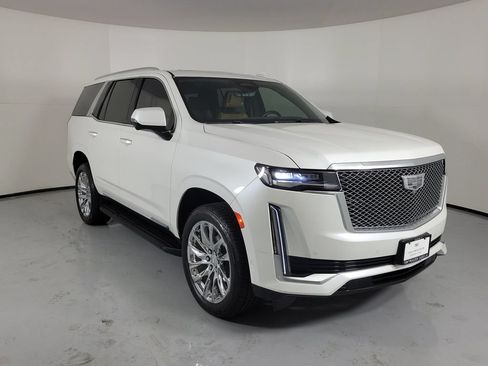 Certified 2023 Cadillac Escalade Premium Luxury w/ LPO, Radiant Package AWD/4WD image 1
