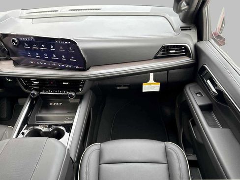 New 2026 Chevrolet Tahoe Premier image 16