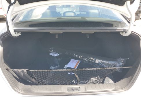 New 2025 Nissan Sentra SR w/ SR Premium Package image 9