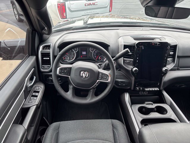 Used 2026 RAM 3500 Big Horn AWD/4WD image 18