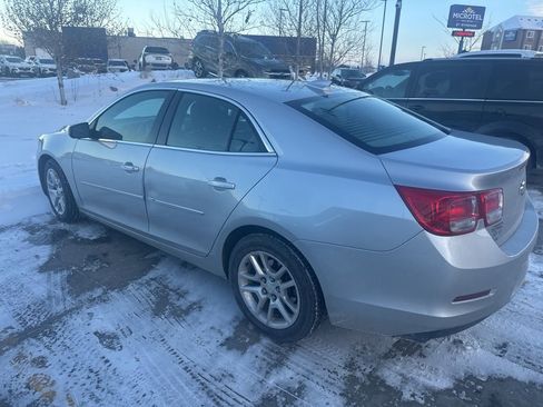 Used 2015 Chevrolet Malibu LT w/ Power Convenience Package image 4