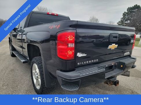 Used 2019 Chevrolet Silverado 2500 High Country w/ Duramax Plus Package image 4