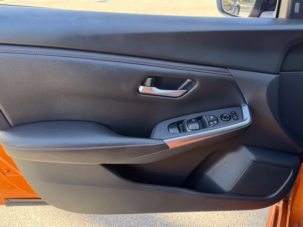 Certified 2024 Nissan Sentra SR FWD image 11