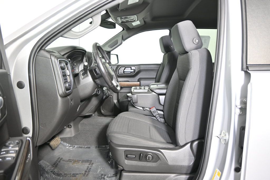 Used 2020 Chevrolet Silverado 1500 RST AWD/4WD image 20