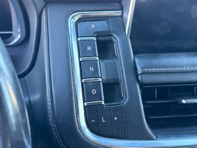 Used 2022 GMC Yukon AT4 AWD/4WD image 36