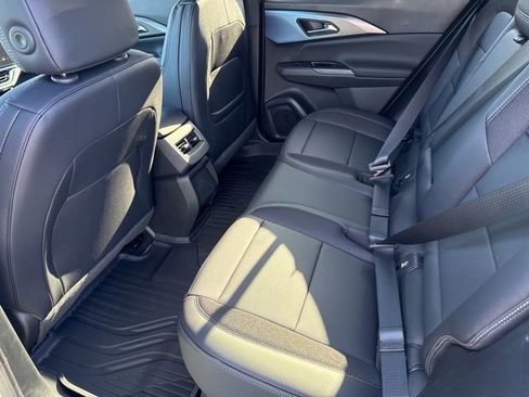 New 2026 Chevrolet Equinox EV LT AWD/4WD image 10
