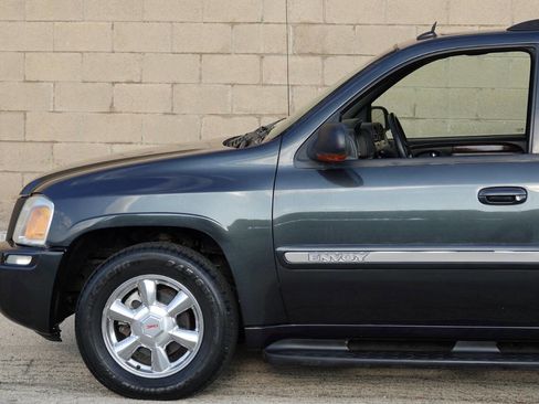 Used 2004 GMC Envoy SLT image 9