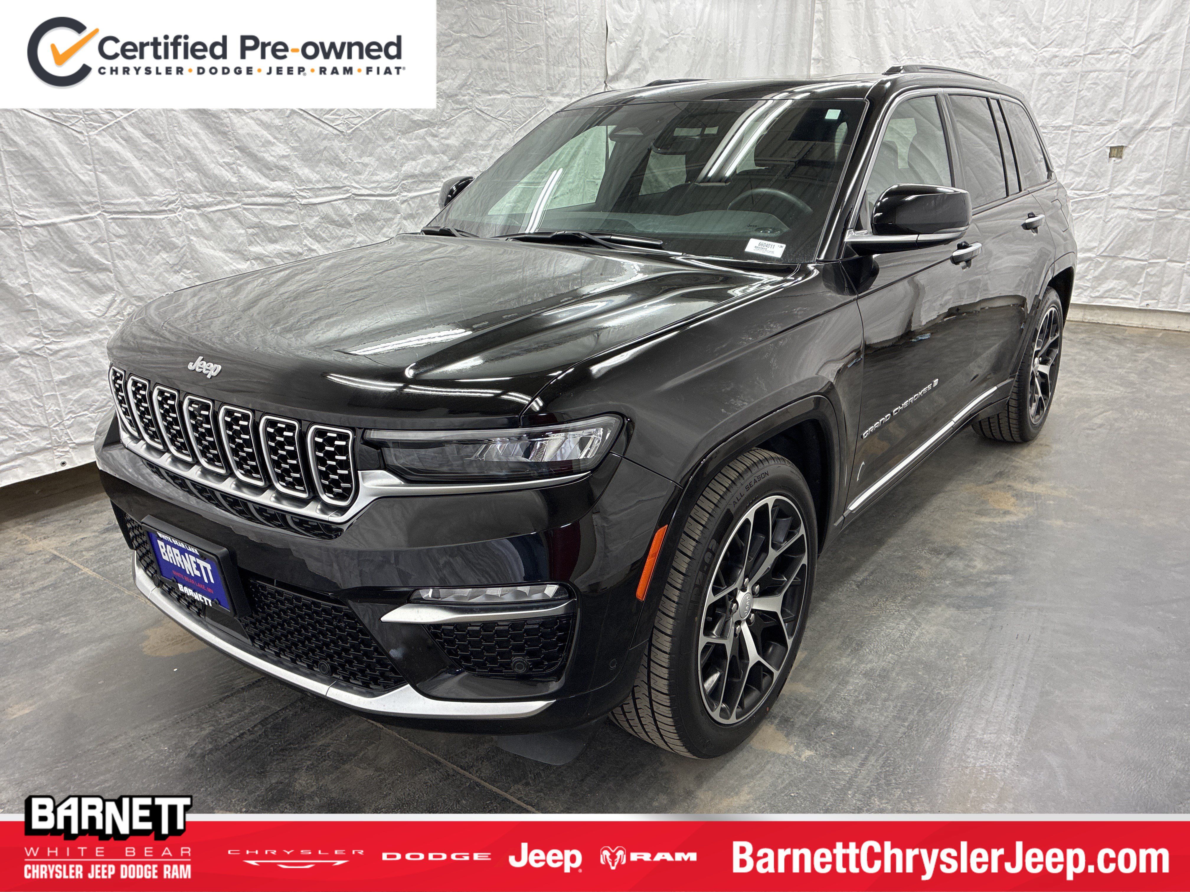 Certified 2024 Jeep Grand Cherokee Summit AWD/4WD image 1