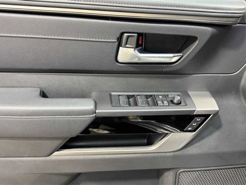 Used 2024 Toyota Sequoia Limited image 23