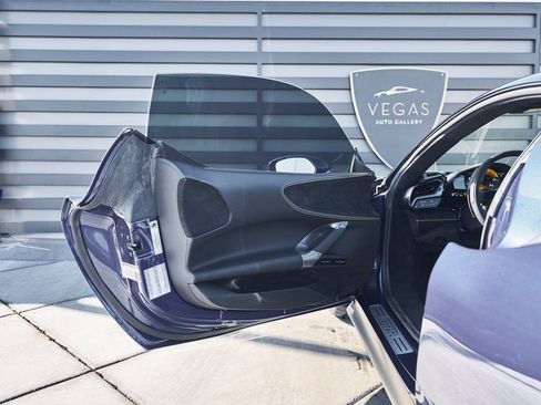 Used 2023 Ferrari SF90 Stradale AWD/4WD image 24