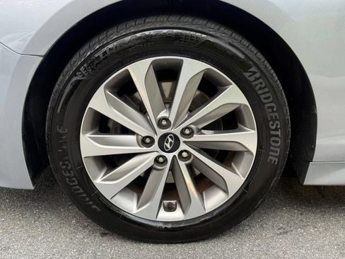 Used 2017 Hyundai Sonata Sport w/ Value Edition Package 02 FWD image 14