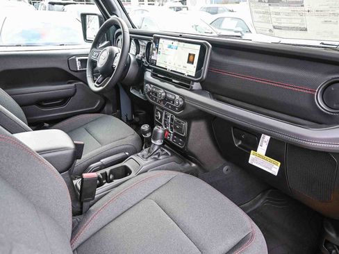 New 2026 Jeep Wrangler Unlimited Rubicon image 32