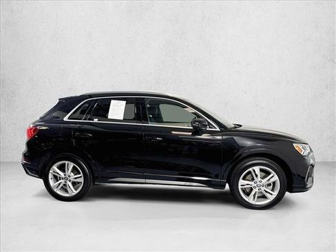 Used 2020 Audi Q3 2.0T Premium Plus w/ Premium Plus Package AWD/4WD image 4