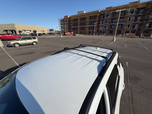 Certified 2025 Nissan Pathfinder SV image 33