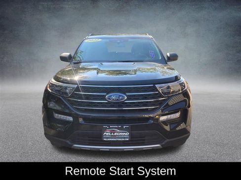 Used 2022 Ford Explorer XLT w/ Equipment Group 202A image 10