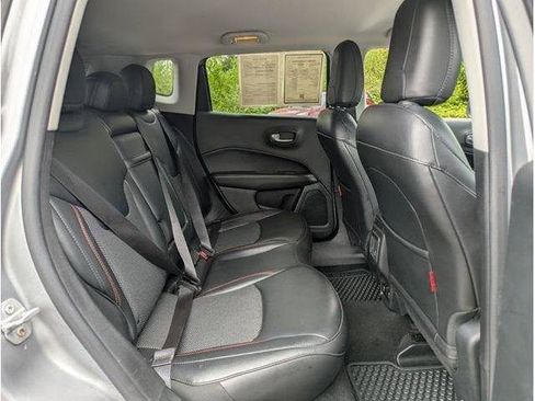 Used 2019 Jeep Compass Trailhawk AWD/4WD image 72