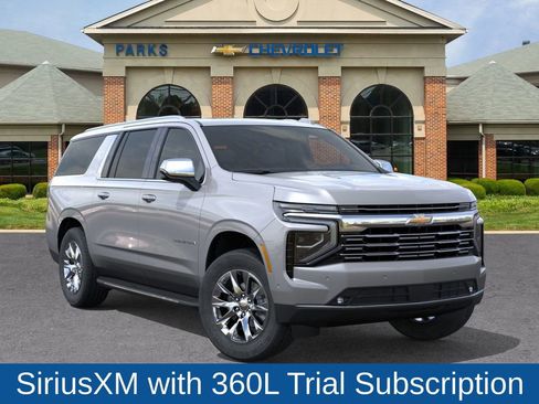 New 2026 Chevrolet Suburban Premier image 8