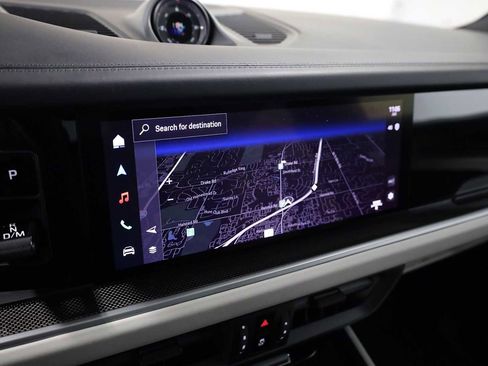 Certified 2025 Porsche Cayenne E-Hybrid image 33