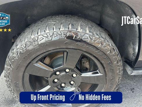 Used 2016 Chevrolet Suburban LTZ AWD/4WD image 38