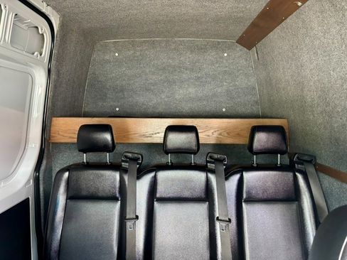 Used 2023 Mercedes-Benz Sprinter 3500 image 19