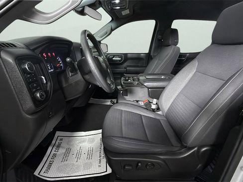 Used 2022 Chevrolet Silverado 1500 Custom Trail Boss w/ LPO, Dark Essentials Package image 17