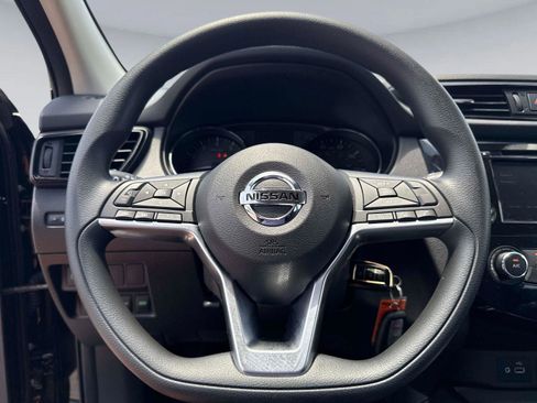 Used 2020 Nissan Rogue Sport S FWD image 25