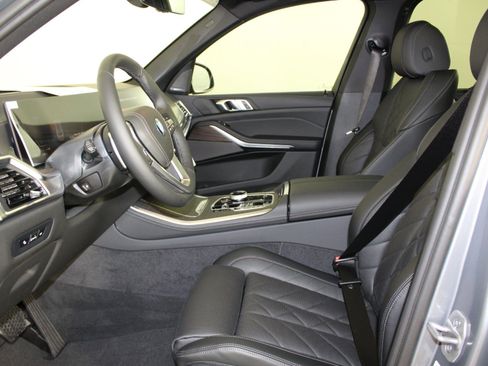 New 2026 BMW X5 xDrive50e w/ Executive Package AWD/4WD image 25