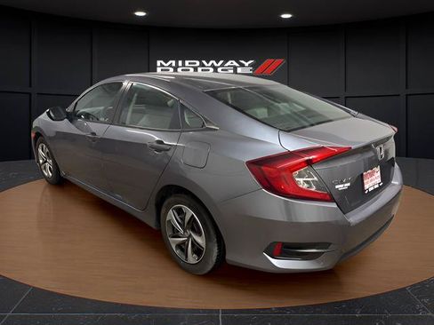 Used 2018 Honda Civic LX image 3