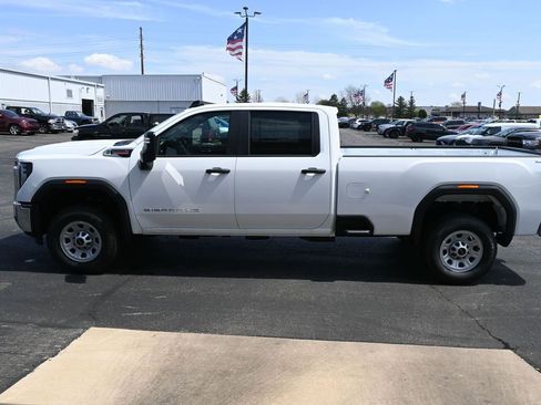 New 2026 GMC Sierra 3500 Pro w/ Convenience Package AWD/4WD image 11