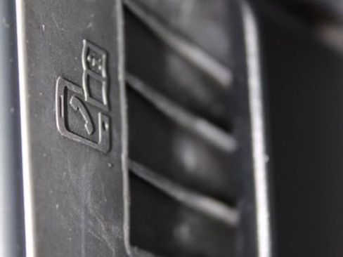 Used 2025 Volkswagen Tiguan SE AWD/4WD image 41