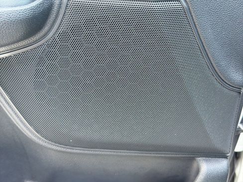 Used 2017 Honda CR-V Touring image 21