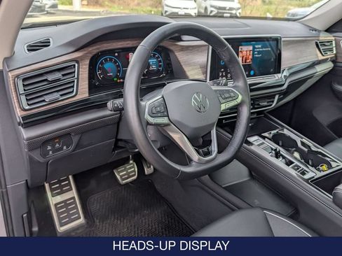 Used 2025 Volkswagen Atlas SEL Premium R-Line AWD/4WD image 13