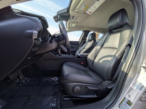 Used 2022 MAZDA MAZDA3 s image 16