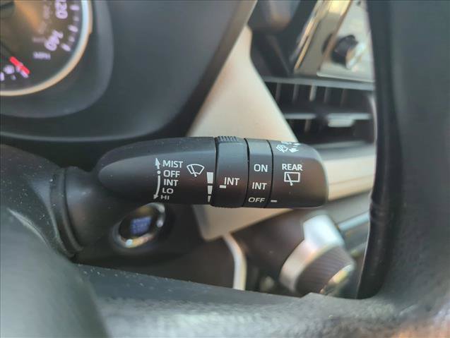 Certified 2022 Toyota RAV4 XLE w/ Convenience Package FWD image 16